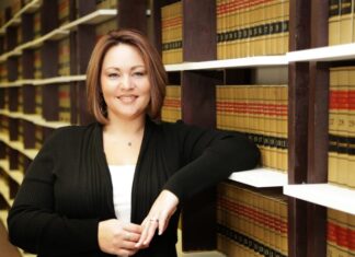 Top 5 Mesothelioma Lawyers in Midtown Manhattan (2025 Rankings) Experienced mesothelioma attorney in Midtown Manhattan consulting client